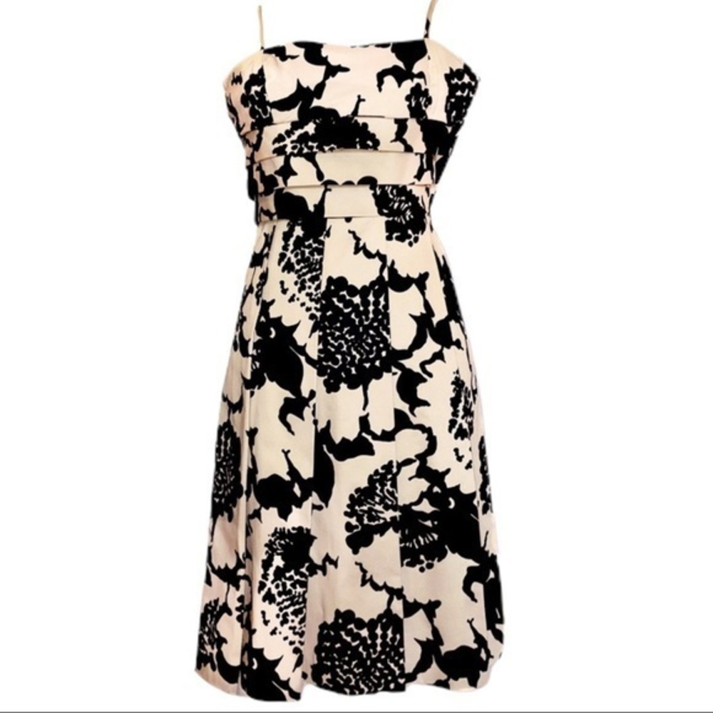 Nine West Spaghetti Strap Floral‎ Dress w/pleats